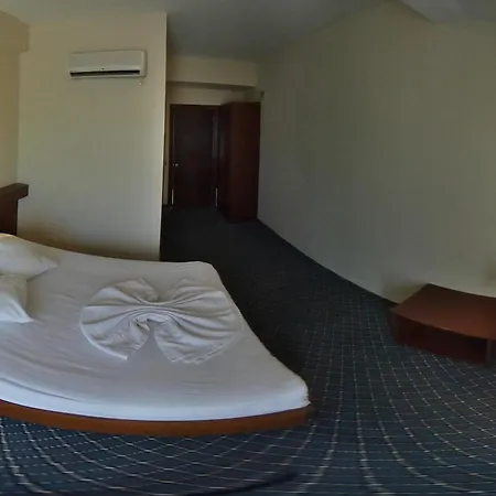 Kaftans By Rrh&r 3* 케메르